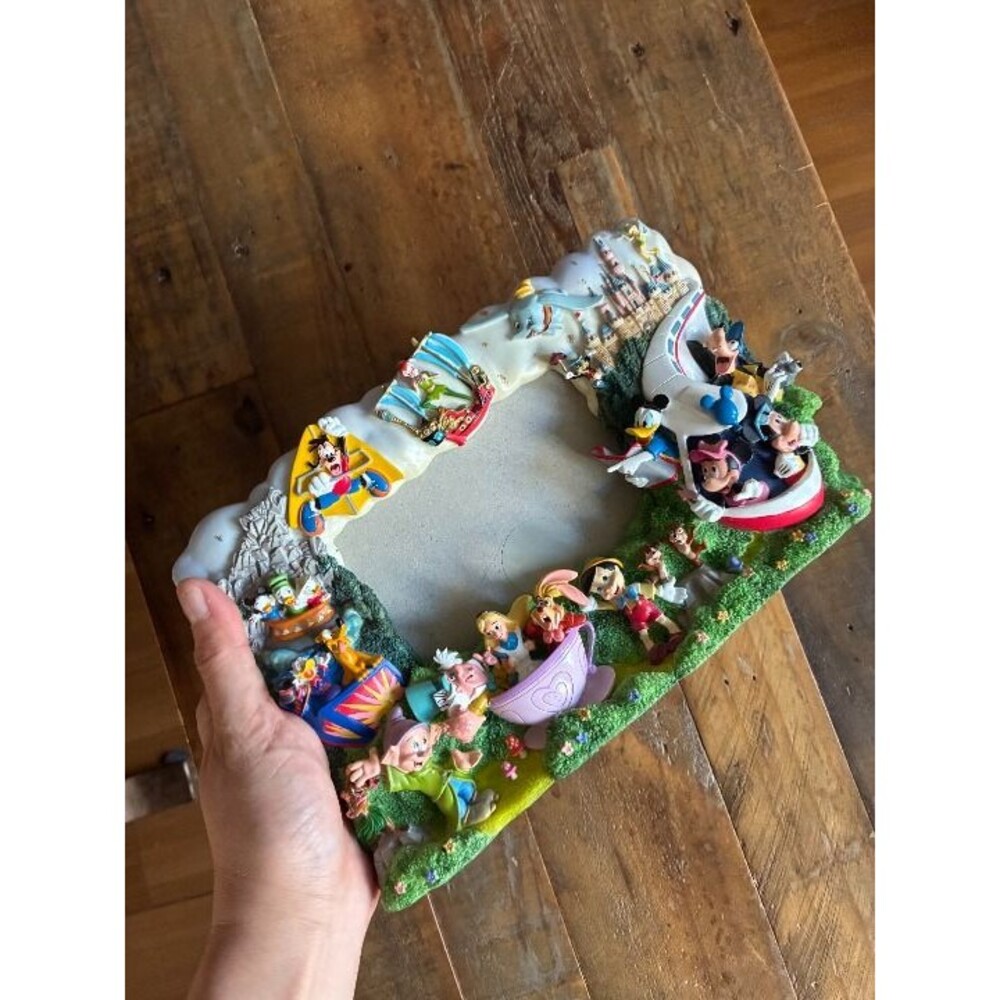 Disney Characters Photo Frame Musical Zip a Dee Doo Dah 2000s Ceramic